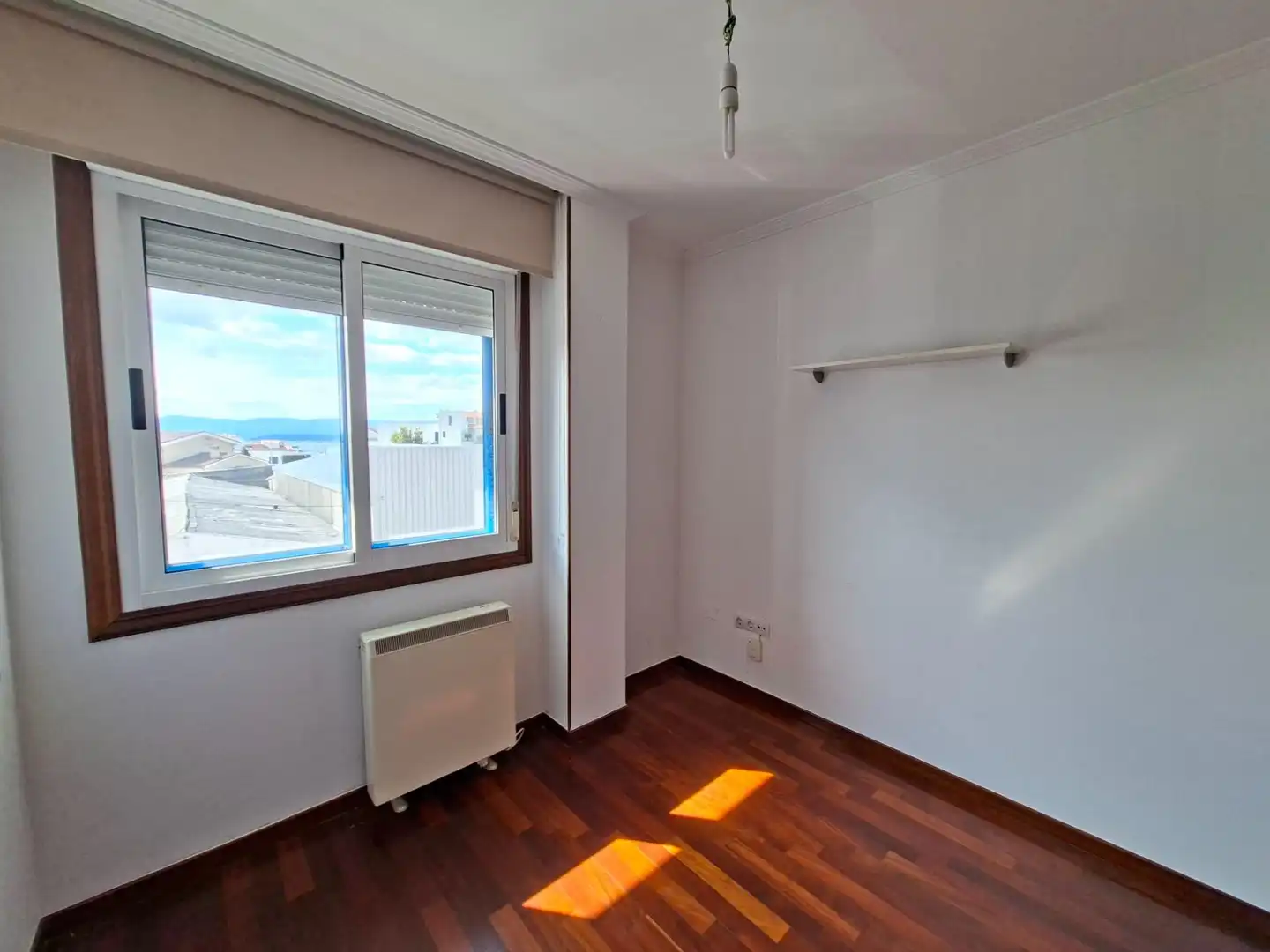 Schlafzimmer von Wohnungen zum Verkauf in Vilagarcía de Arousa mit Parkett