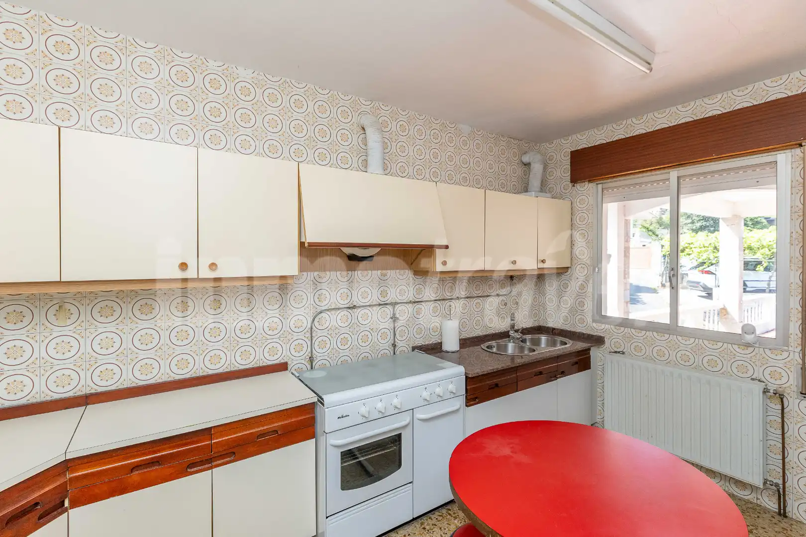 Cocina de Casa o chalet en venta en Sanxenxo con Calefacción, Jardín privado y Terraza