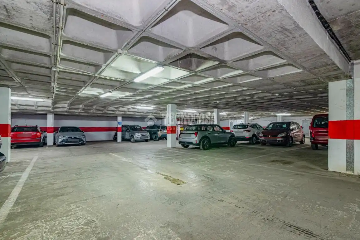 Parking de Garaje en venta en Granada