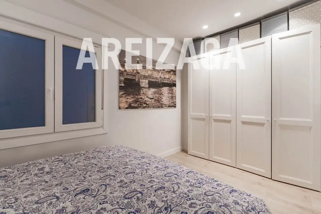 Bedroom of Flat for sale in Donostia - San Sebastián   with Heating