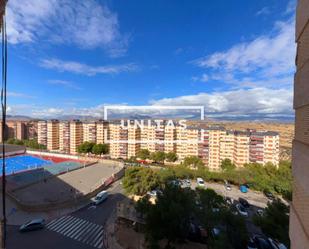 Vista exterior de Pis en venda en Alicante / Alacant