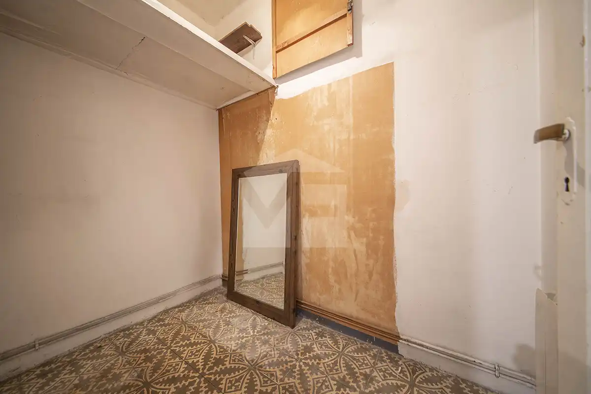 Flat for sale in Barcelona  with Heating and Balcony