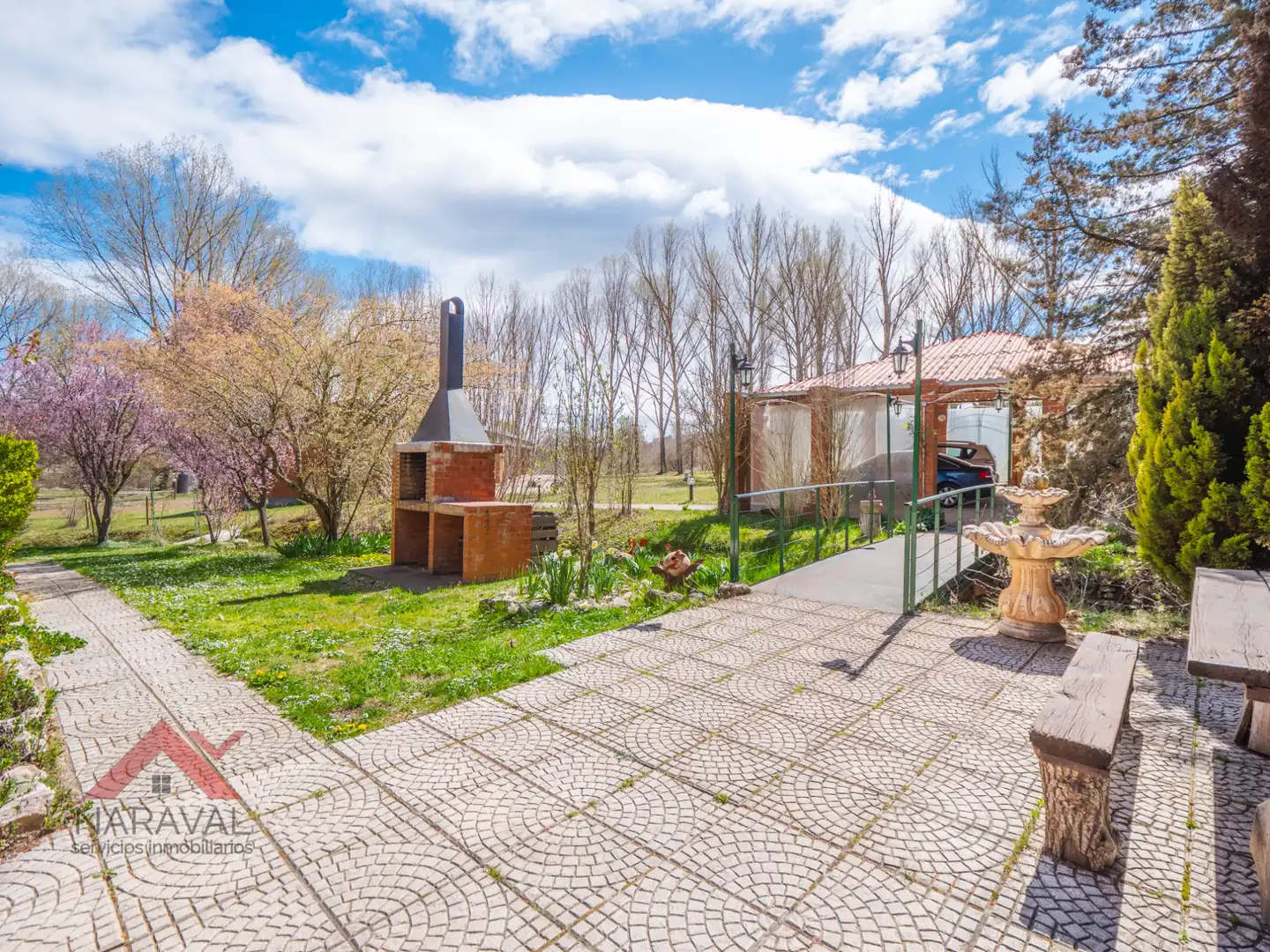 Jardí de Casa o xalet en venda en Burgo de Osma - Ciudad de Osma amb Calefacció, Jardí privat i Terrassa