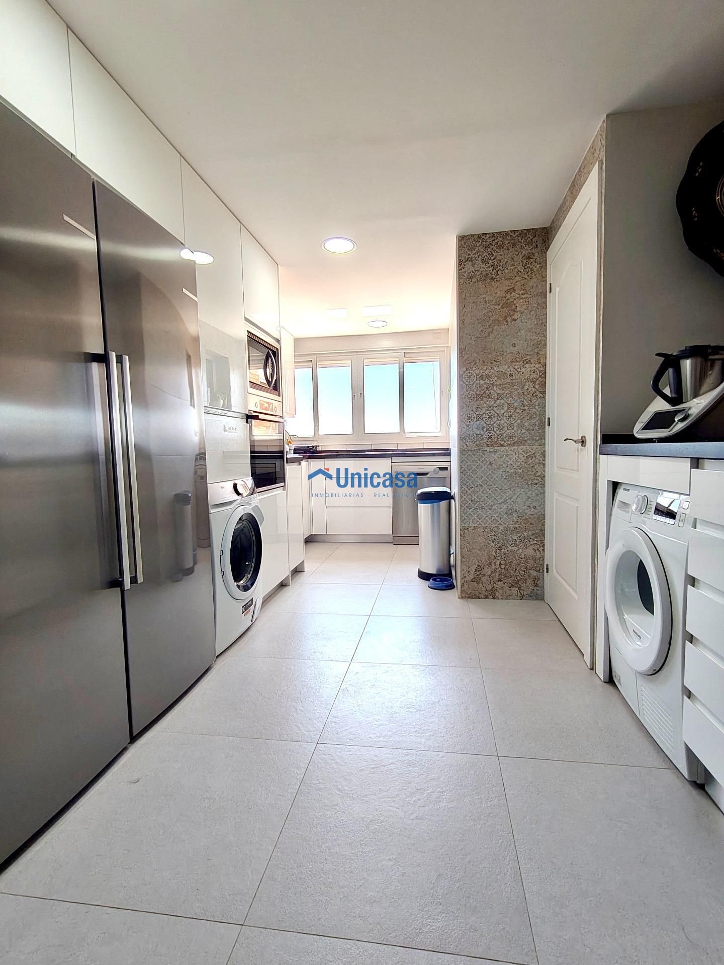 Kitchen of Flat for sale in Málaga Capital  with Air Conditioner, Heating and Terrace