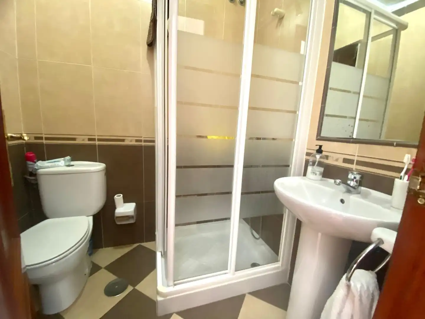 Baño de Casa adosada en venta en Chipiona con Aire acondicionado, Jardín privado y Terraza