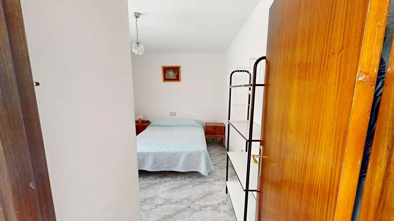 Dormitori de Casa o xalet en venda en Jaén amb Traster i Piscina comunitària