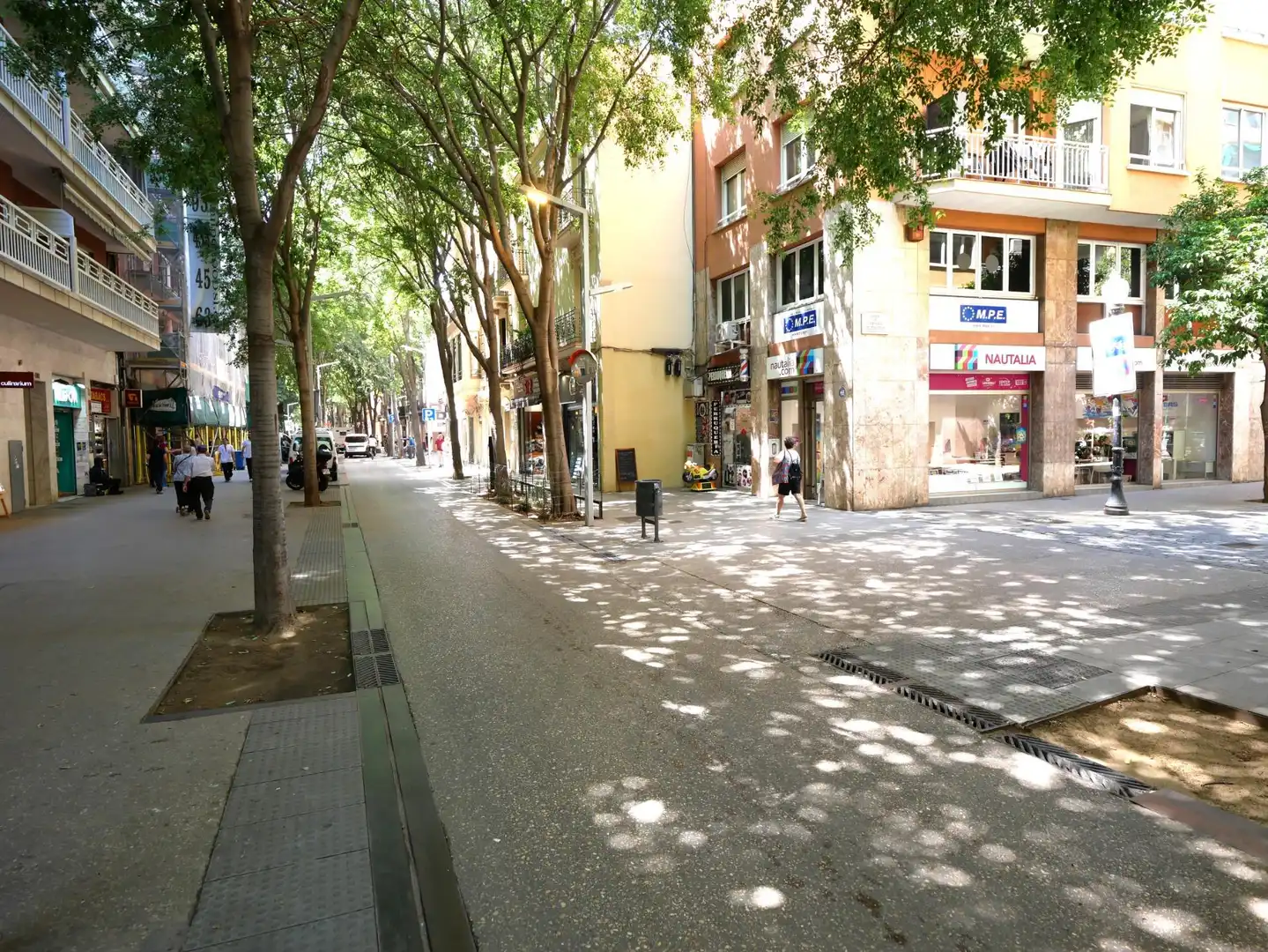 Vista exterior de Garaje de alquiler en Barcelona