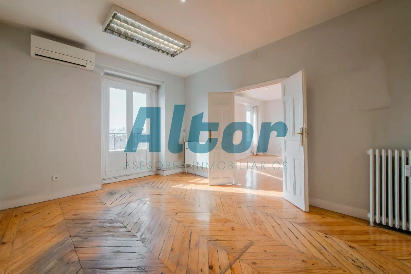 Appartement avec ascenseur à louer à ALCALA