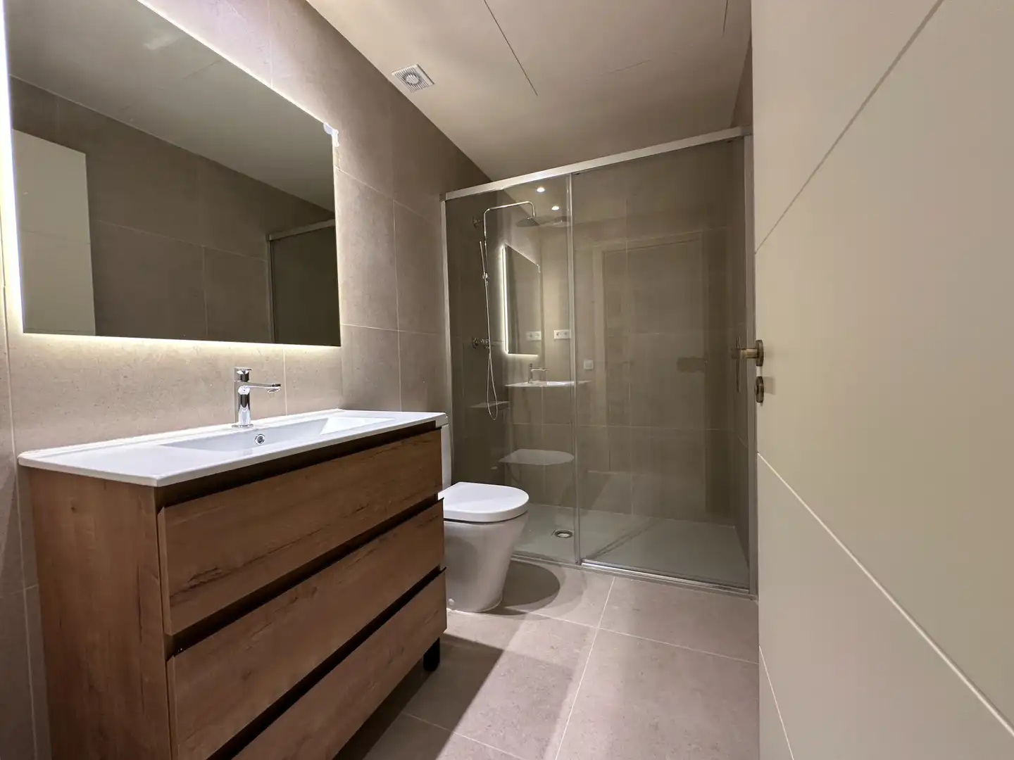 Neubau-Wohnung mit Garten zum Verkauf in Avinguda de Catalunya 55, imagen 9