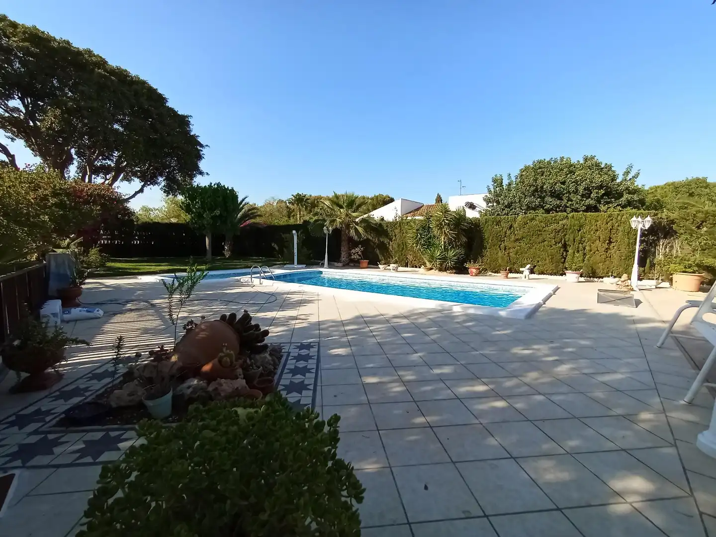 Piscina de Casa o xalet en venda en Mutxamel amb Calefacció, Jardí privat i Traster