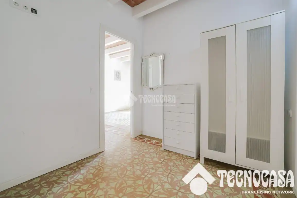 Piso en venta en Barcelona con Balcón