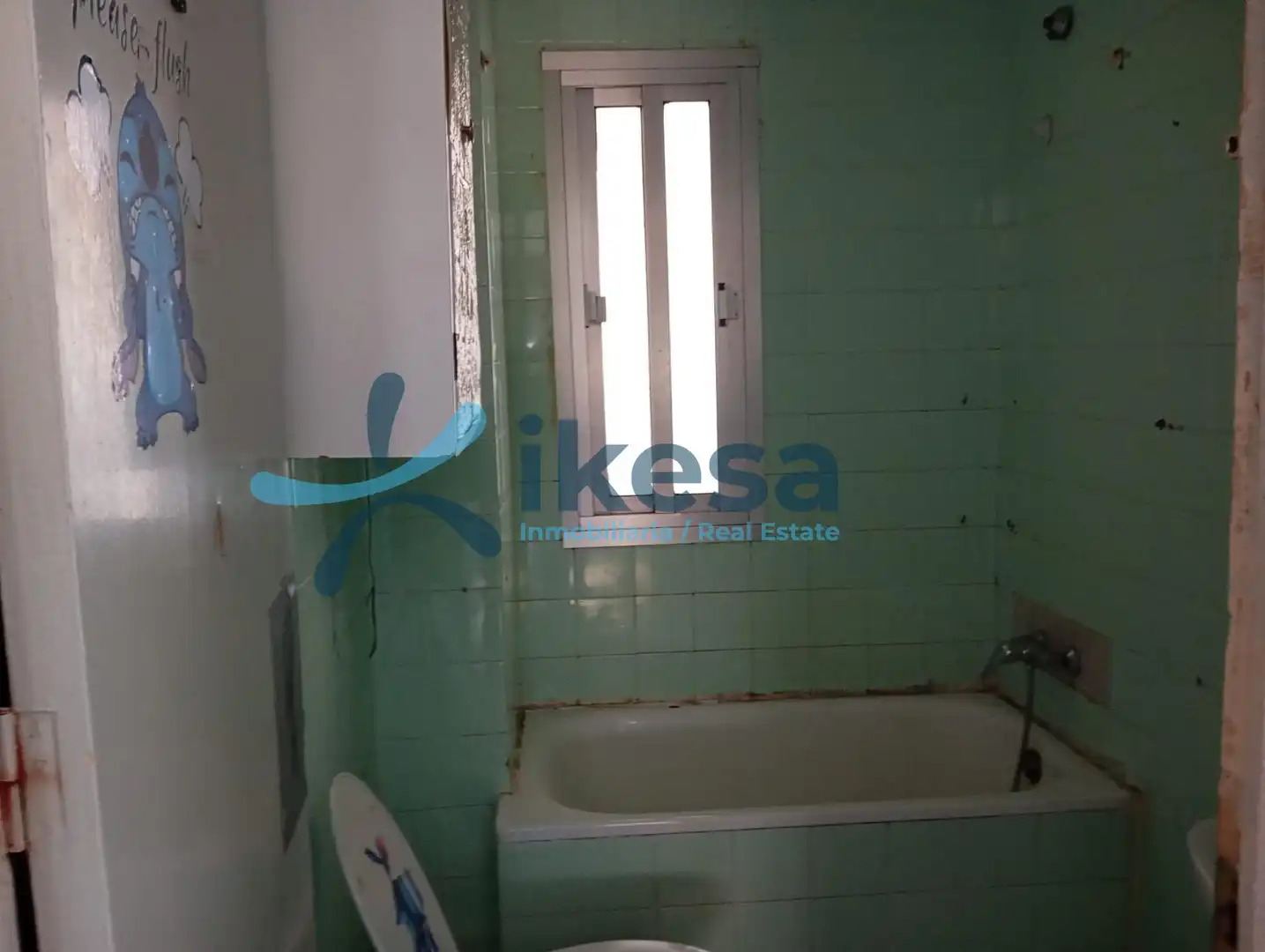 Baño de Apartamento en venta en Granada