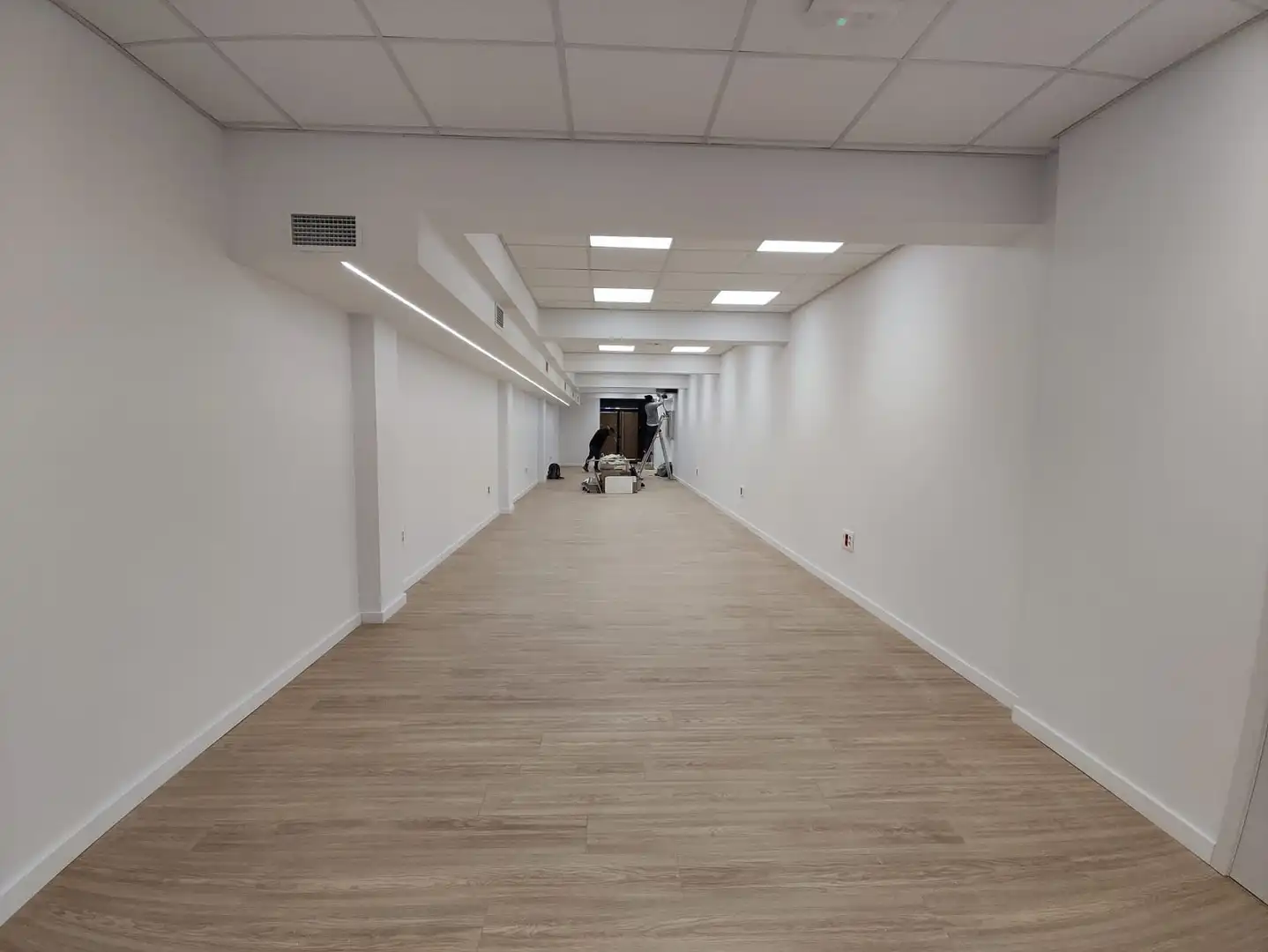 Local comercial de lloguer a Carrer de Còrsega, imagen 17