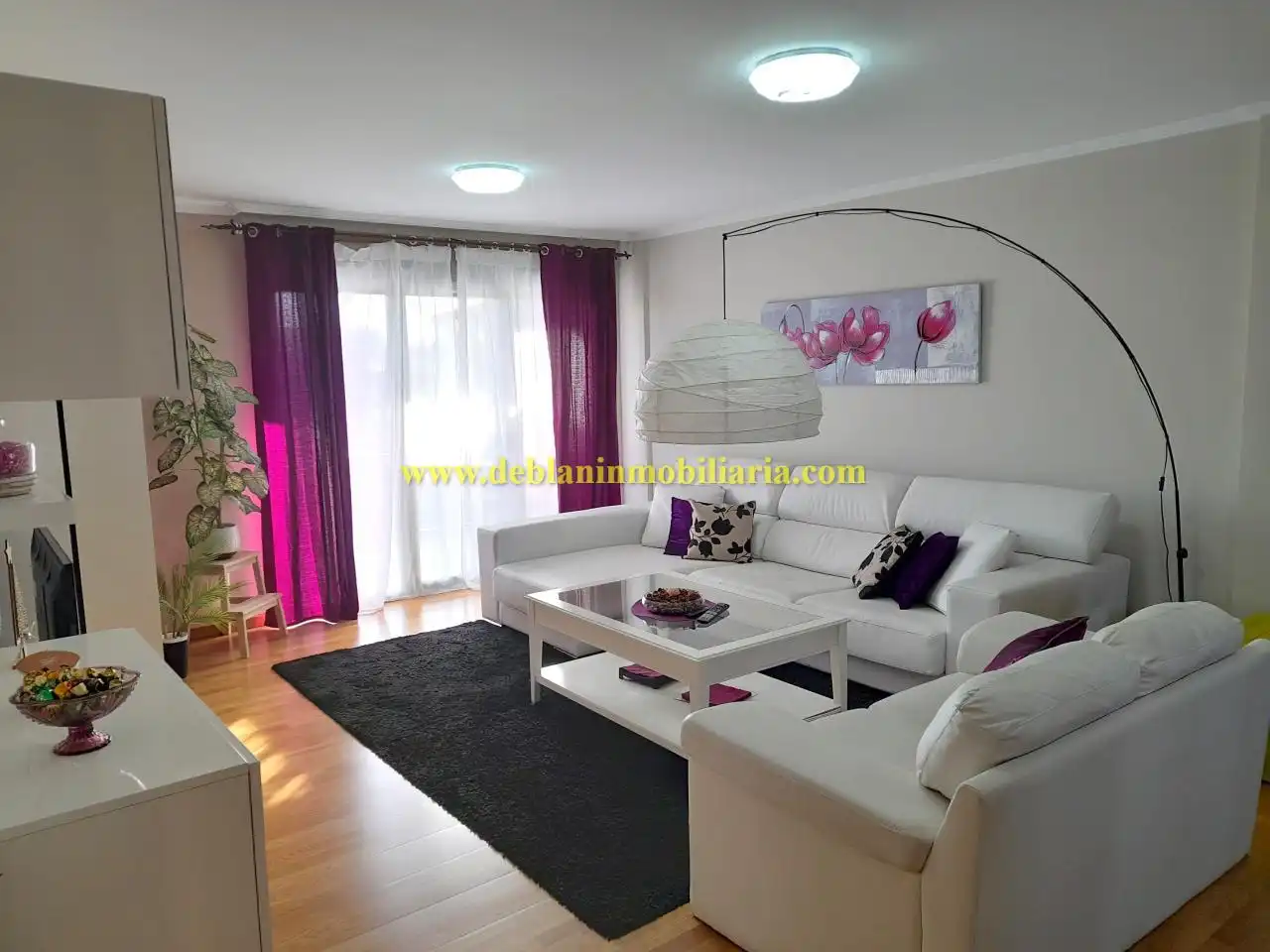 Sala d'estar de Casa o xalet de lloguer en Tui amb Calefacció, Jardí privat i Terrassa