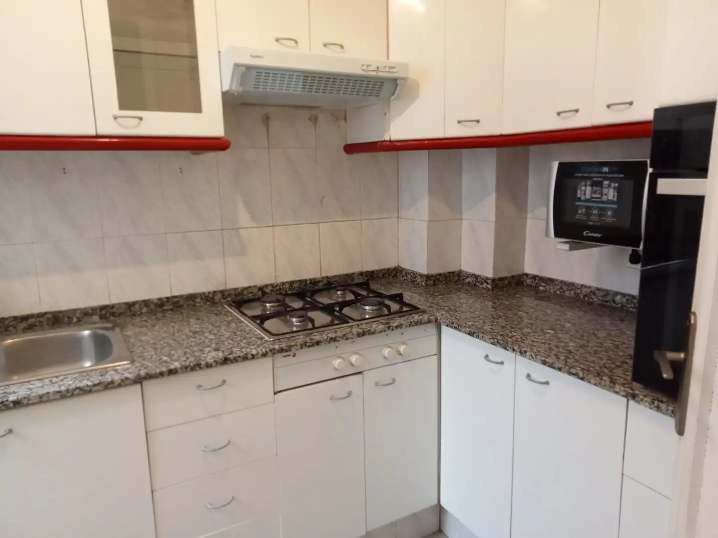 Kitchen of Houses for share in Gràcia