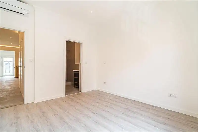 Dormitori de Apartament en venda en  Palma de Mallorca amb Aire condicionat i Balcó