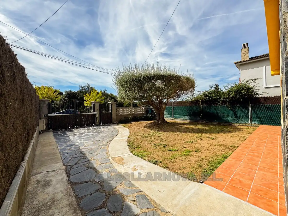 Detached house with garden for sale in Sant Fost de Campsentelles, imagen 38