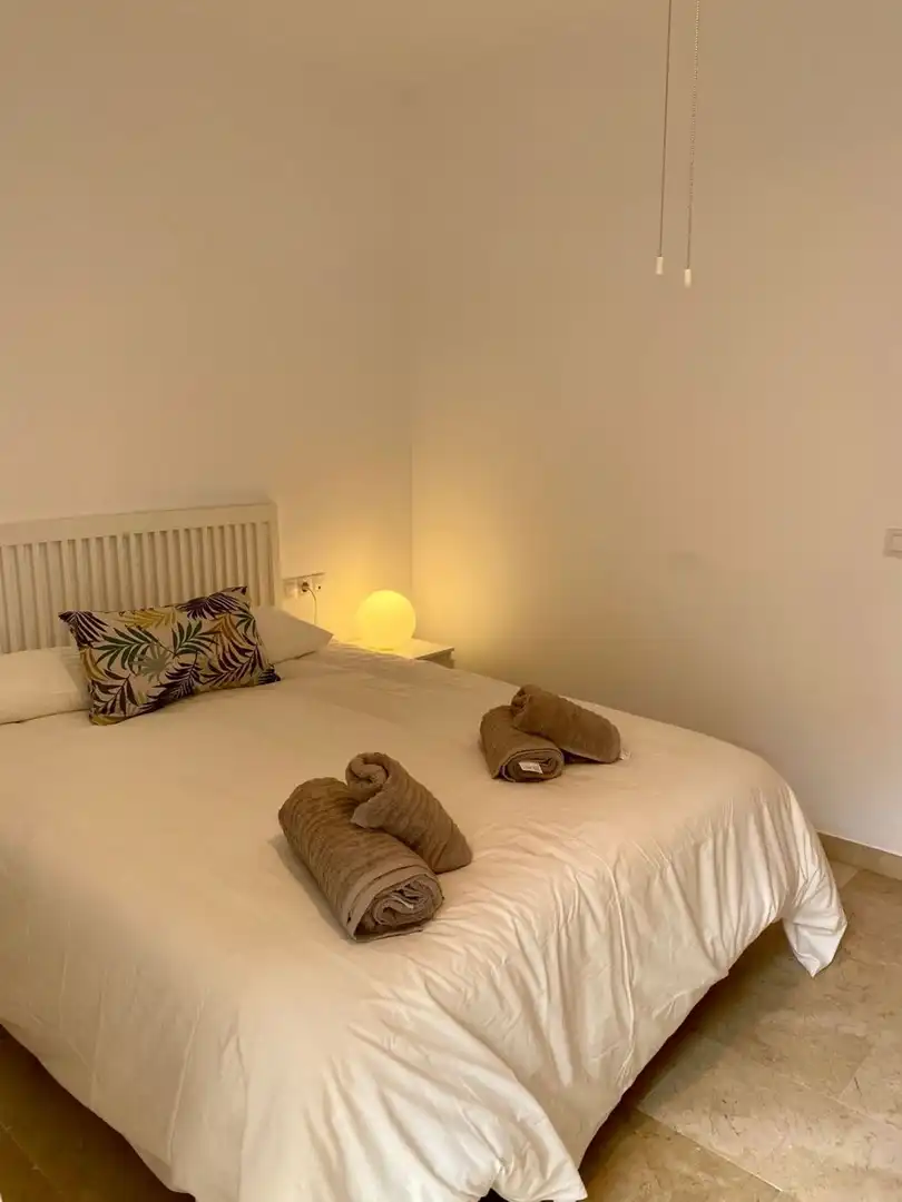 Bedroom of Flat for rent in Málaga  with Air Conditioner, Heating and Terrace