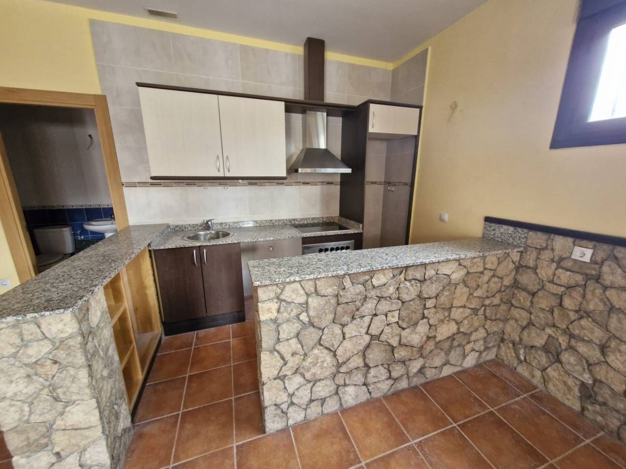 Kitchen of Flat for sale in  Logroño  with Community pool