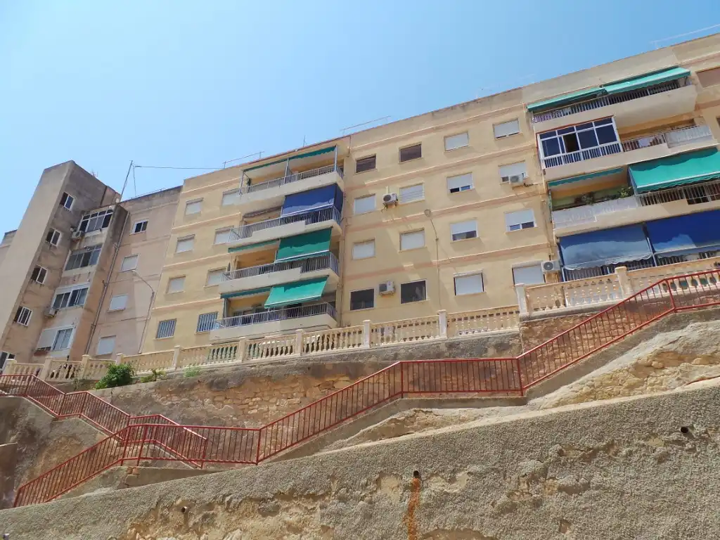 Casa en venta en SAN GABRIEL - VIV COOP