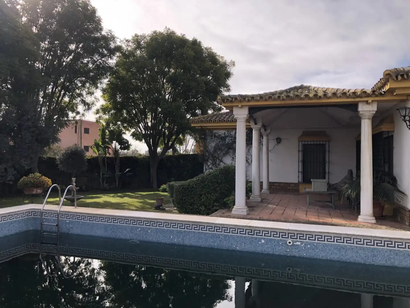 Houses for sale in Gines