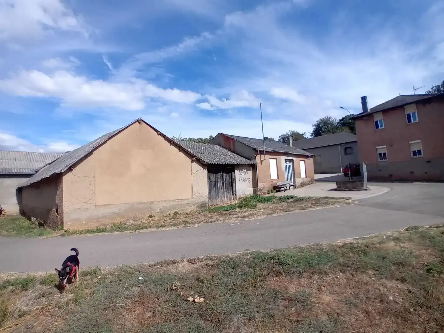 Vista exterior de Piso en venta en Quintana del Castillo, León