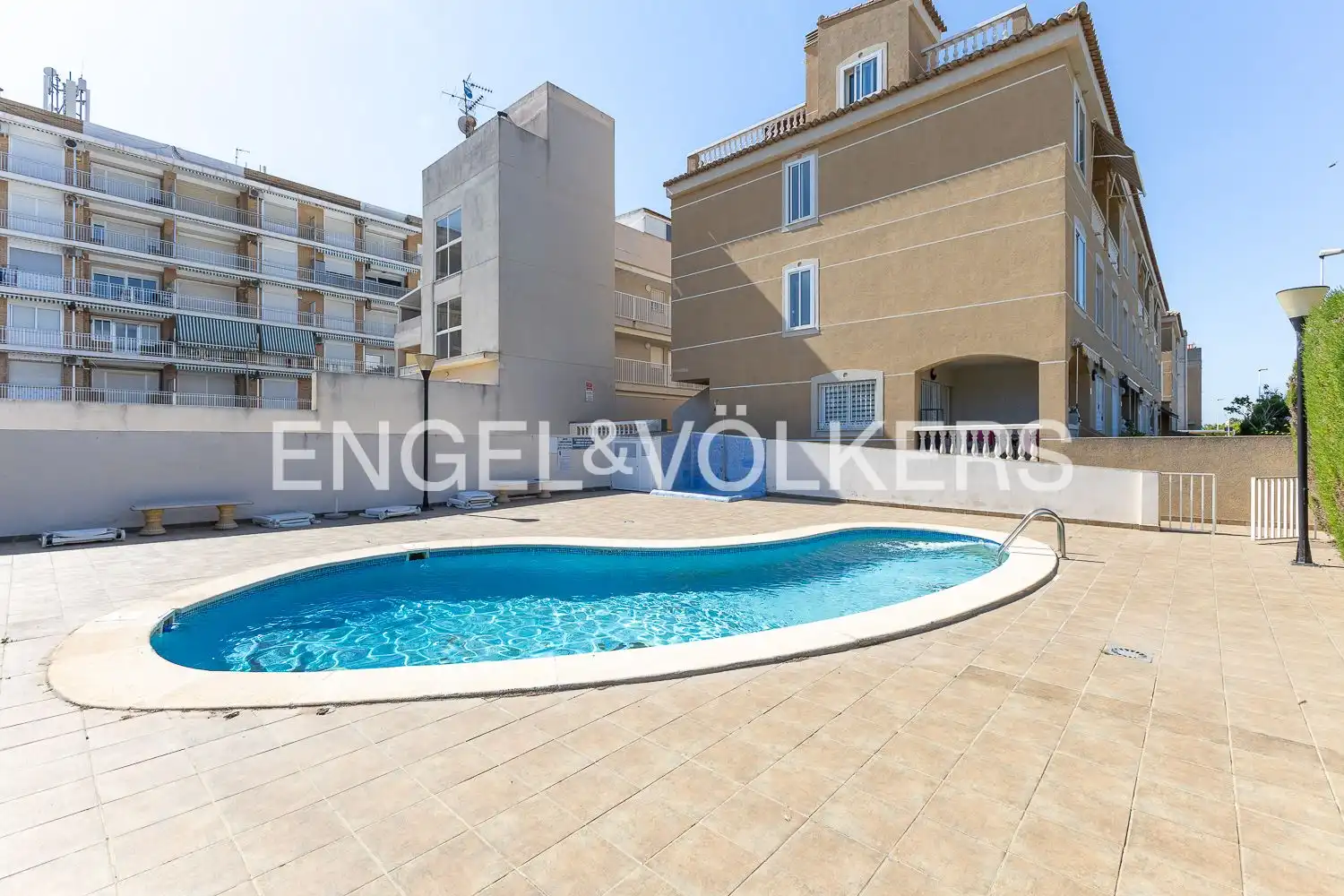 Duplexes for rent in Carrer Riu Xúquer, Playas de Puçol