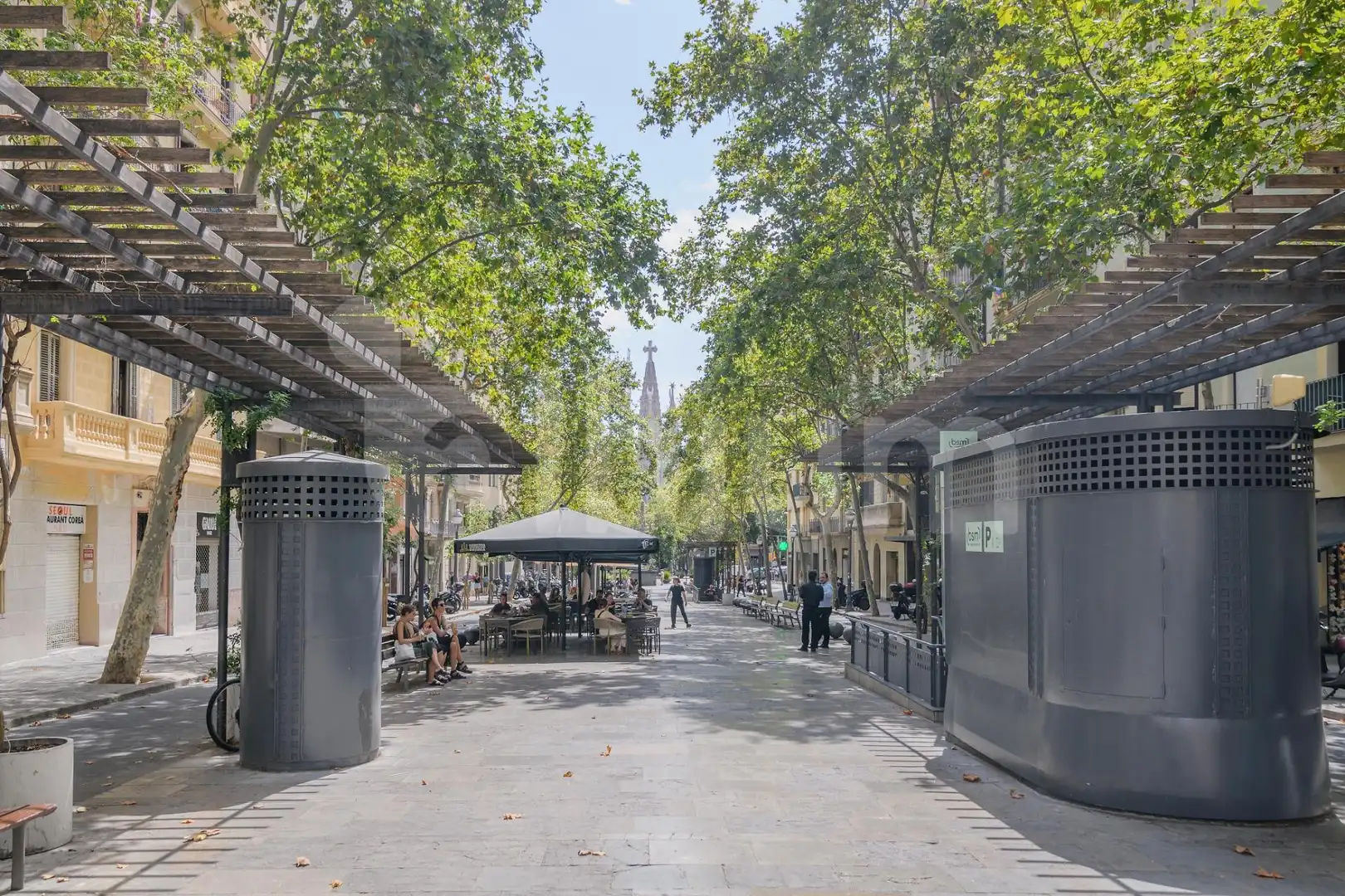 Außenansicht von Wohnung zur Miete in Barcelona