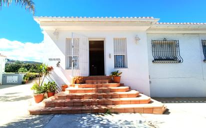Vista exterior de Casa o xalet en venda en Dénia amb Aire condicionat, Calefacció i Jardí privat