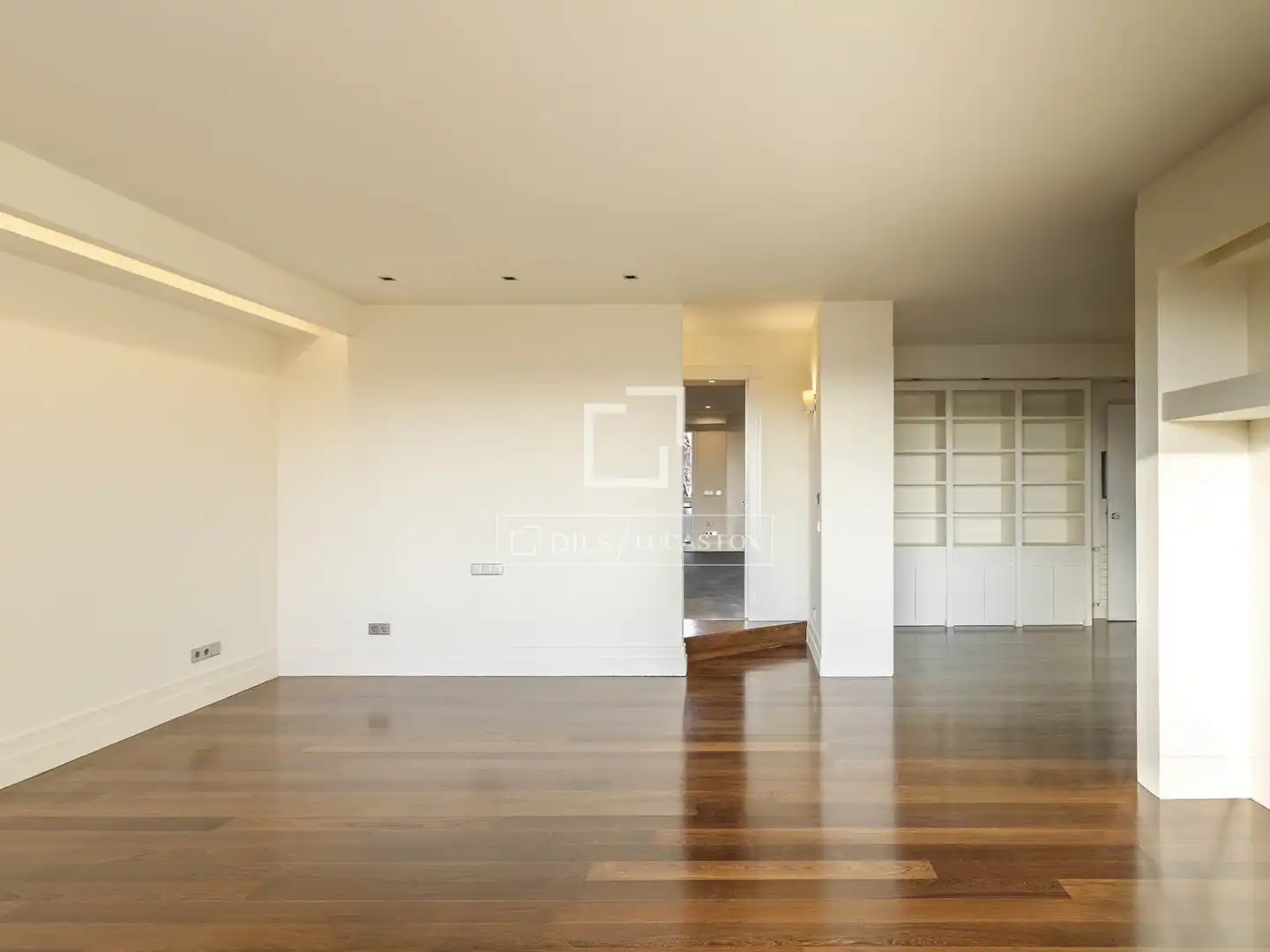 Living room of Attic for rent in Madrid  with Air Conditioner, Heating and Private garden