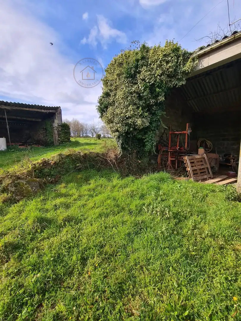 Houses for sale in Lalín  with Private garden, Storage room and Furnished