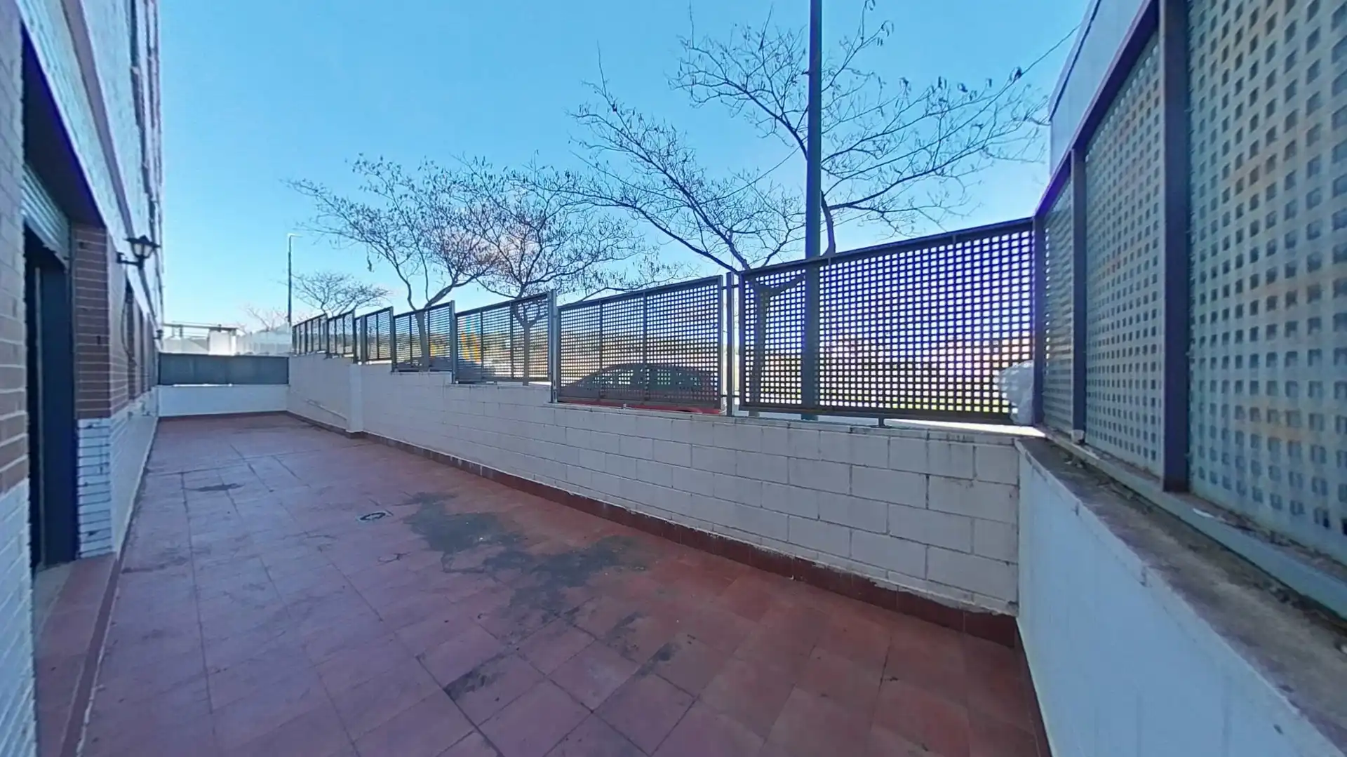Flat with pool for sale in 5-SECTOR III