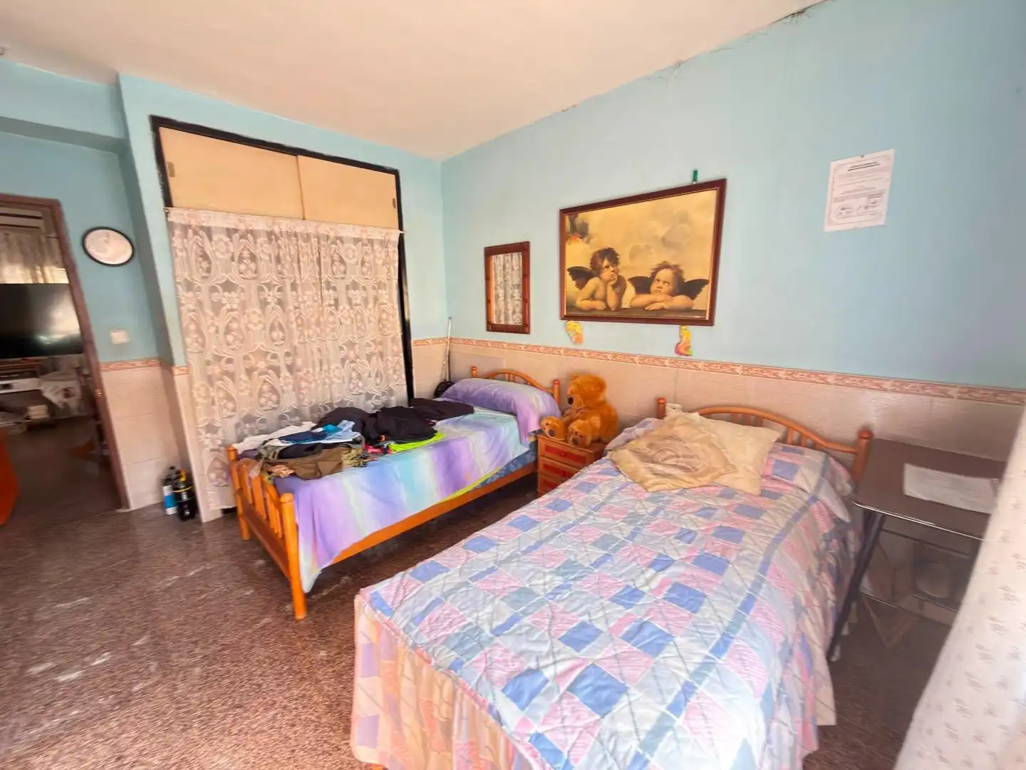 Habitación de Casa adosada en venta en Alicante / Alacant con Aire acondicionado, Calefacción y Jardín privado