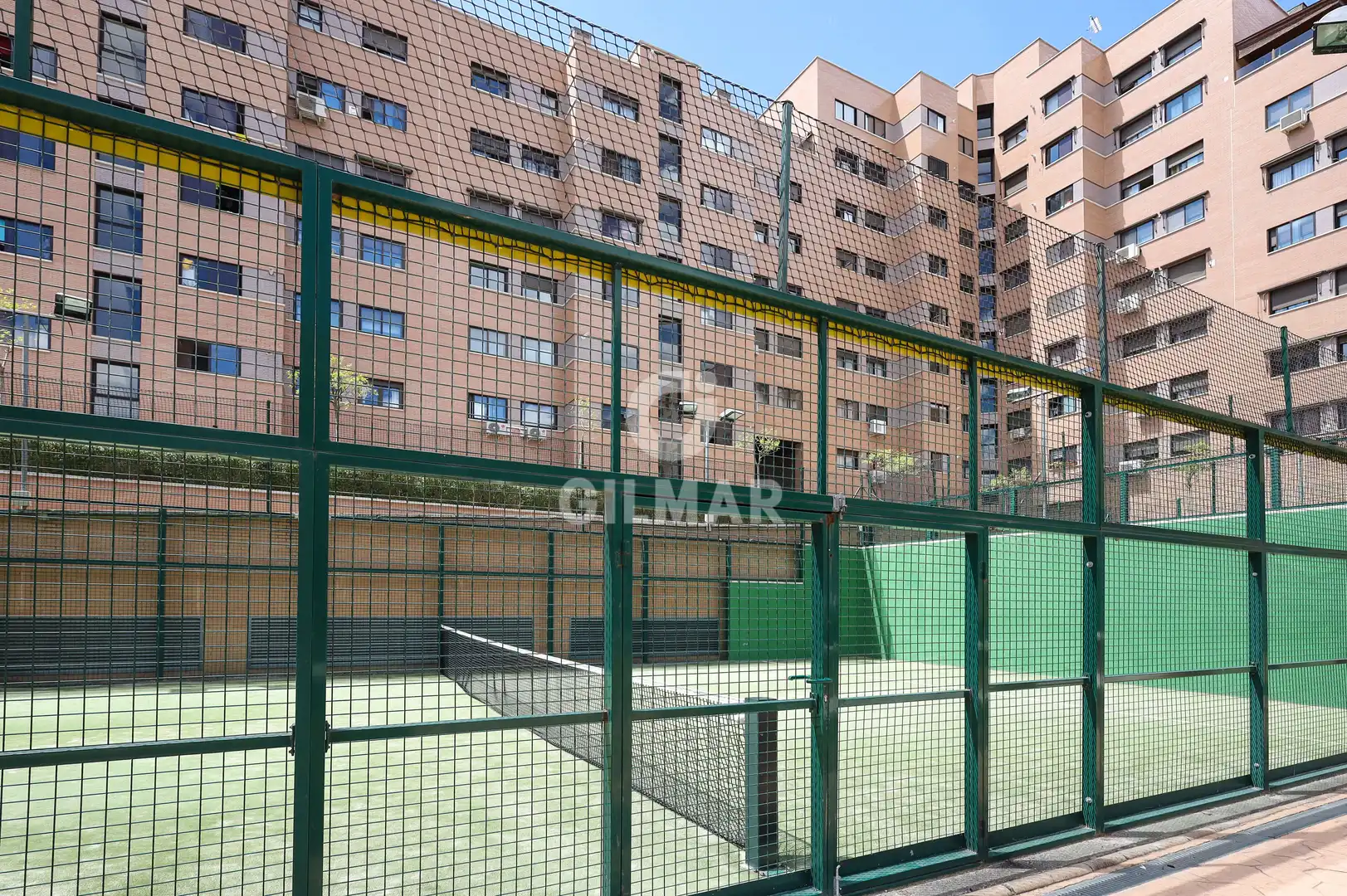 Parking of Flat for sale in Madrid  with Heating, Private garden and Storage room