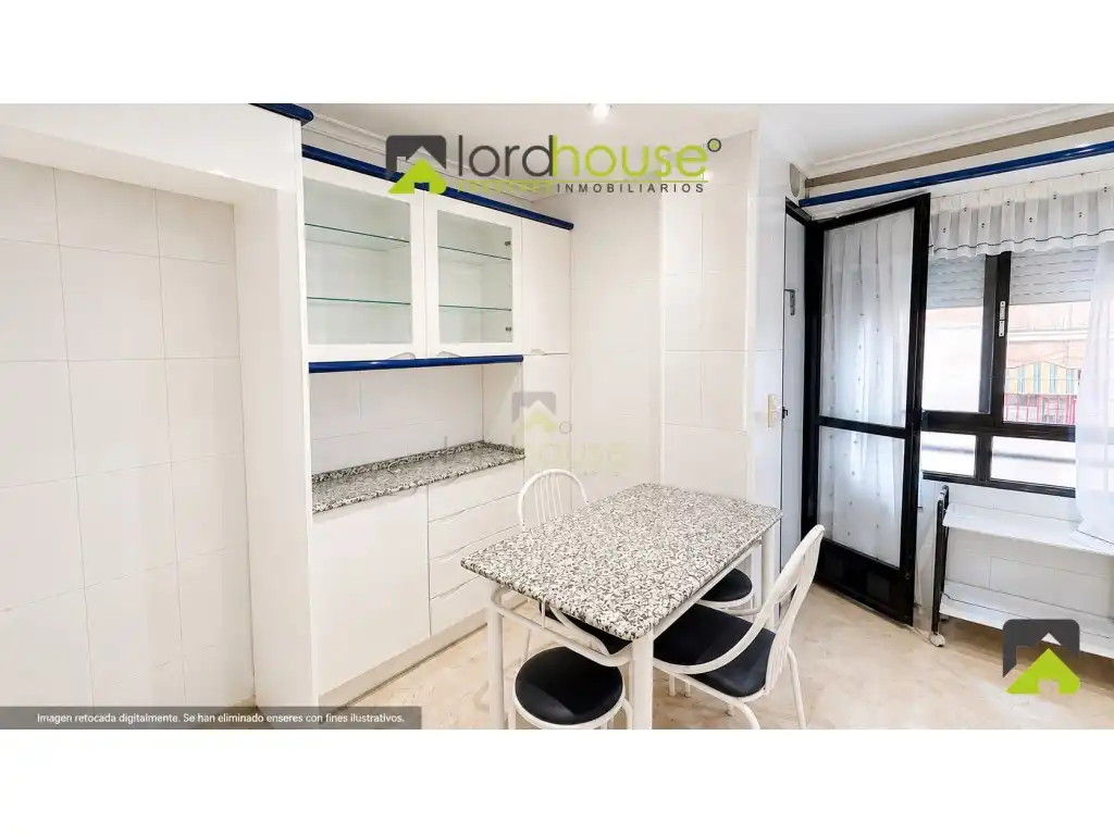 Piso con ascensor en venta en Calle Jose Mouliaa 55, imagen 12