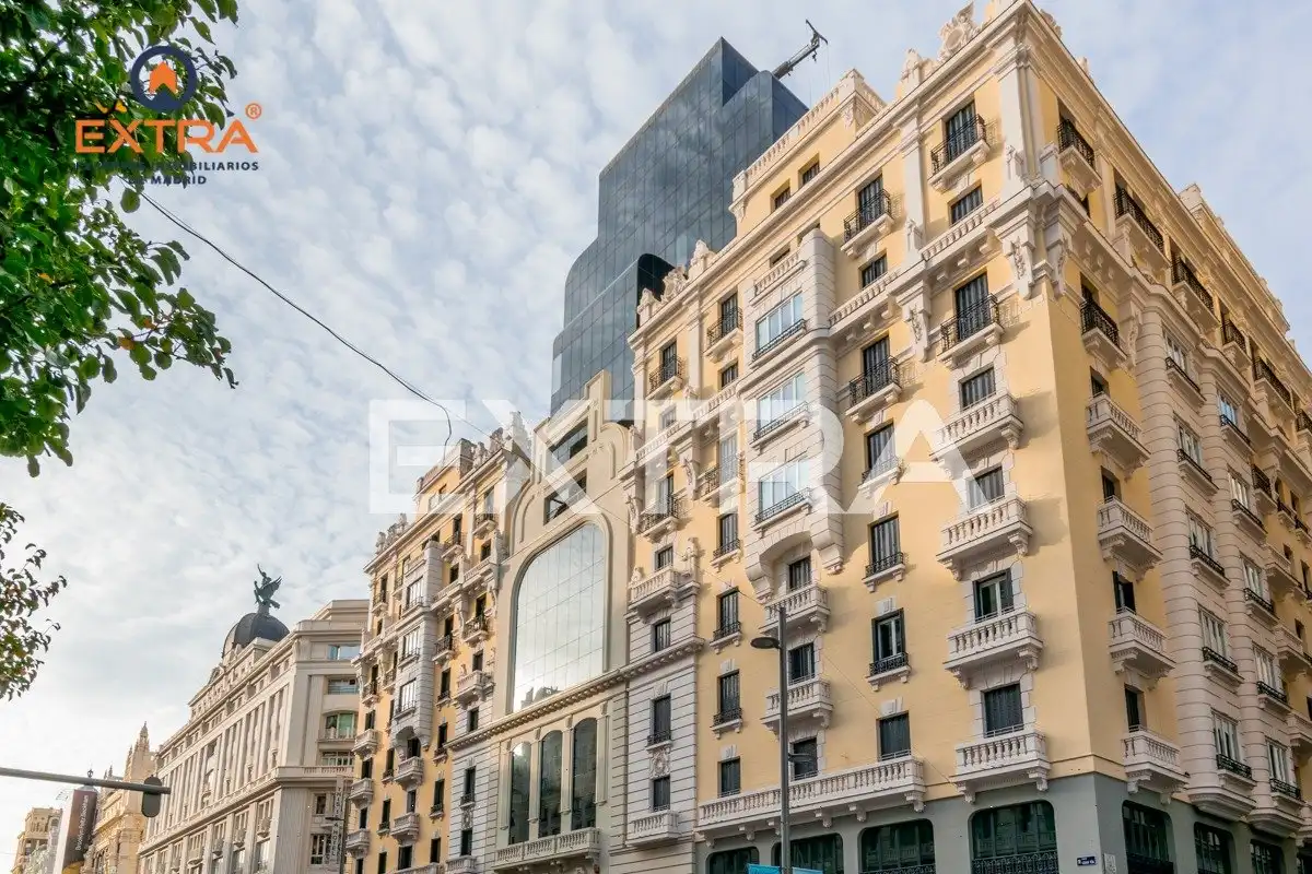 Appartamento con terrazza in affitto a Calle Gran Vía, imagen 35