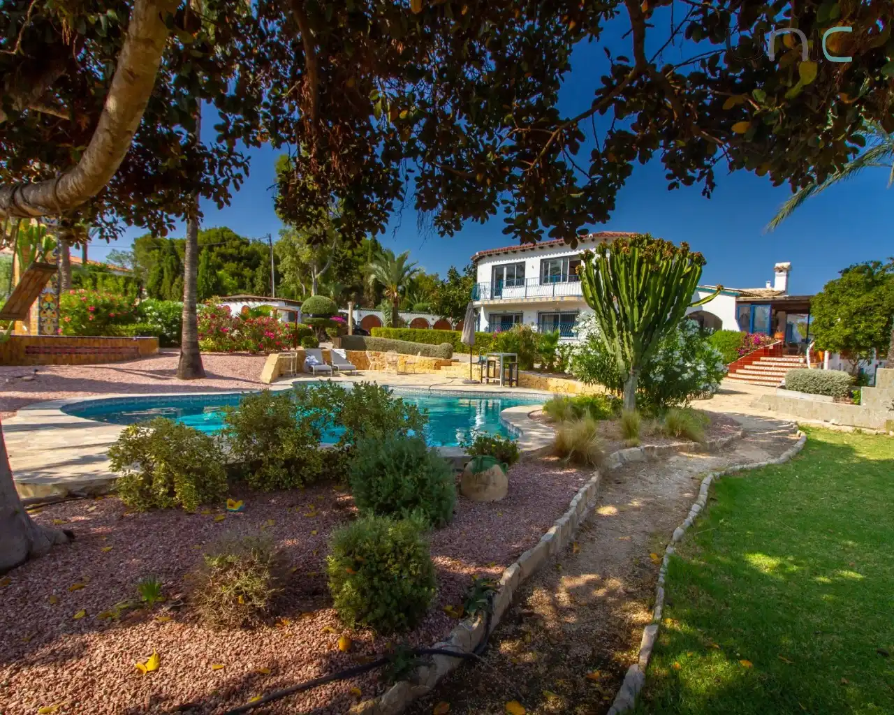 Swimming pool of Houses for sale in L'Alfàs del Pi  with Private garden, Terrace and Swimming Pool