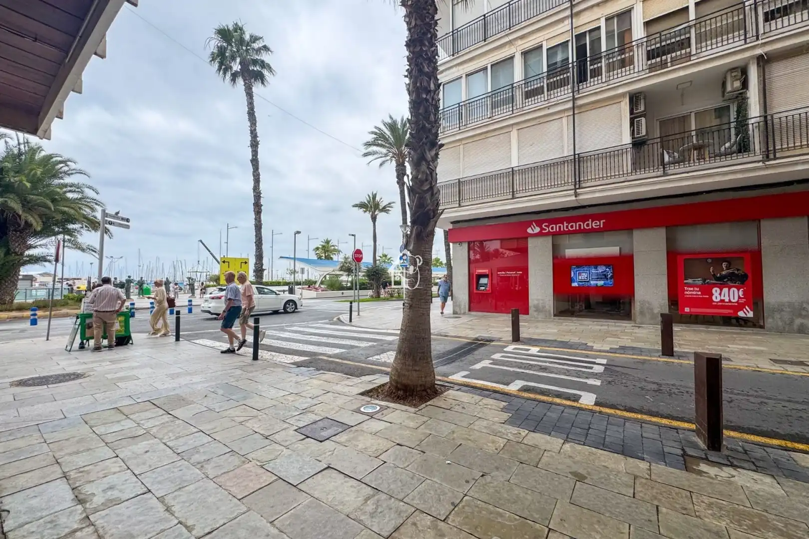 Vista exterior de Apartamento de alquiler en Torrevieja con Aire acondicionado, Amueblado y Horno