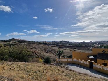 Wohnbaugrundstück zum Verkauf in Mijas pueblo