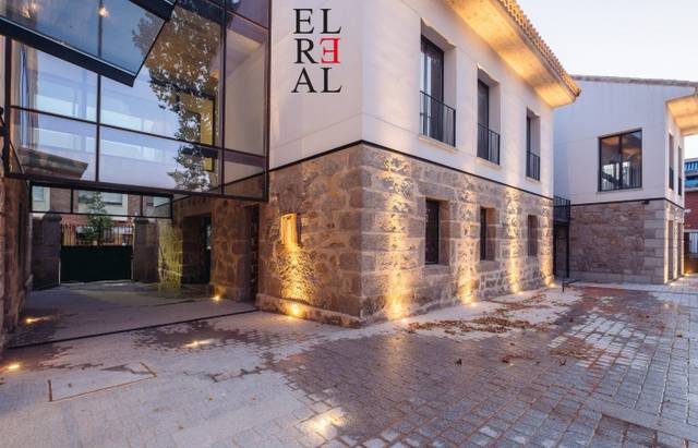 Local comercial en Alquiler en Calle Real en Casco Antiguo