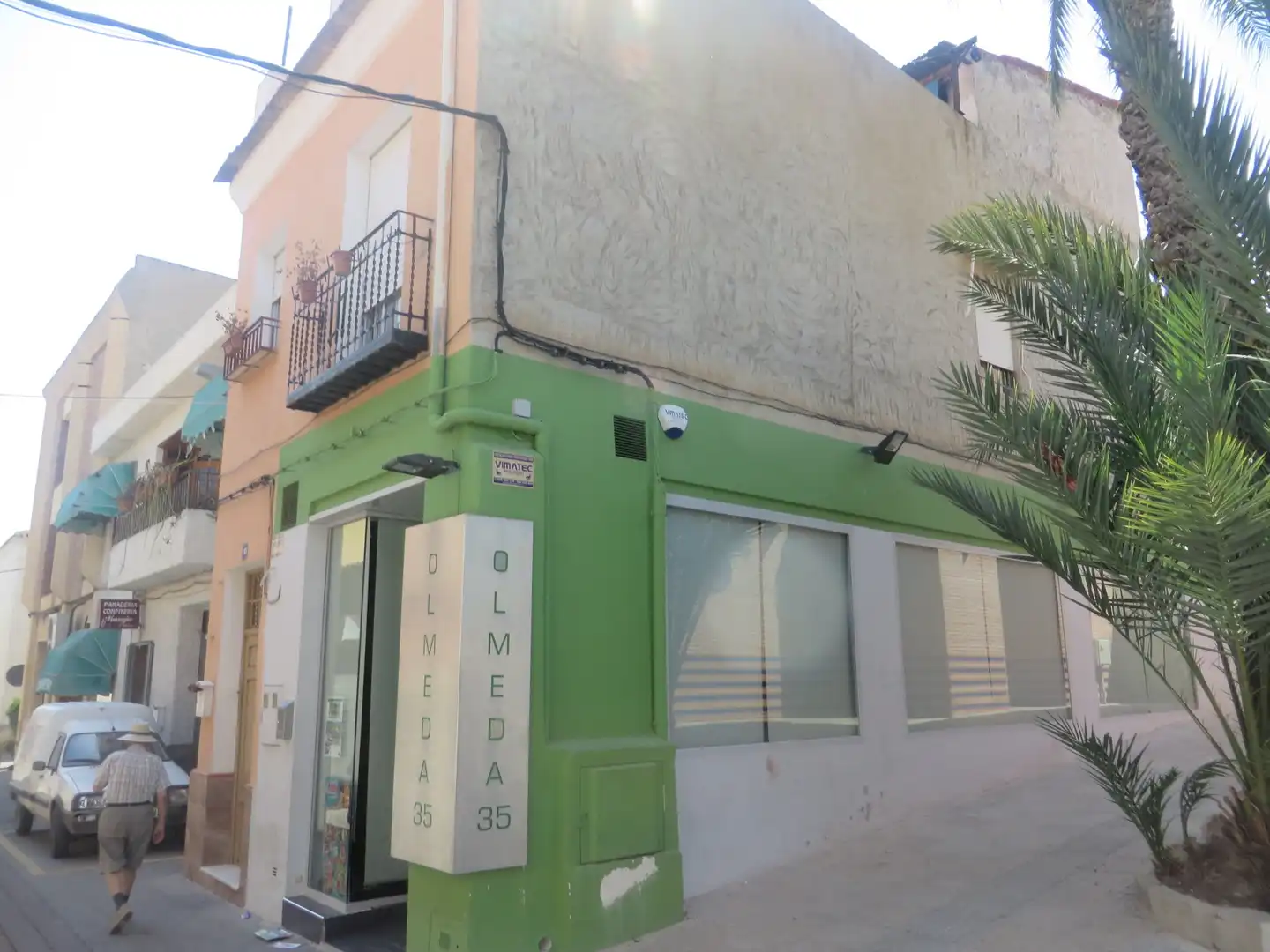 Local comercial de lloguer a C/ Olmeda