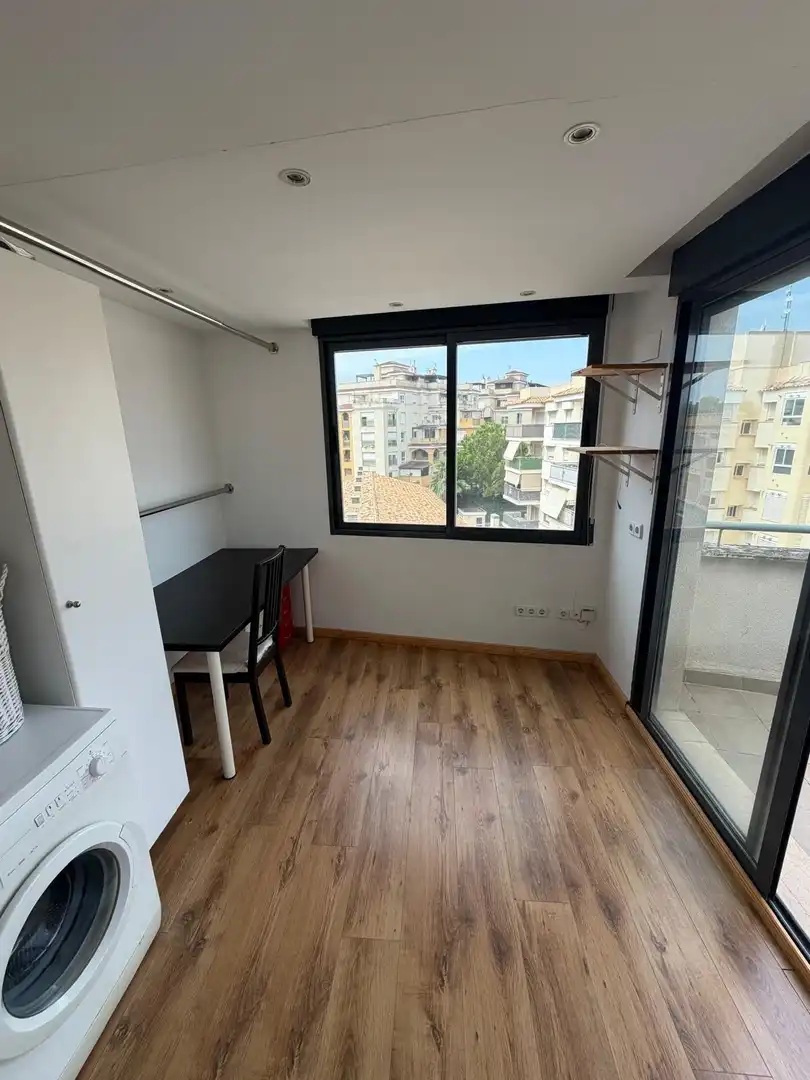 Schlafzimmer von Dachboden zum Verkauf in Náquera mit Privatgarten, Möbliert und Balkon