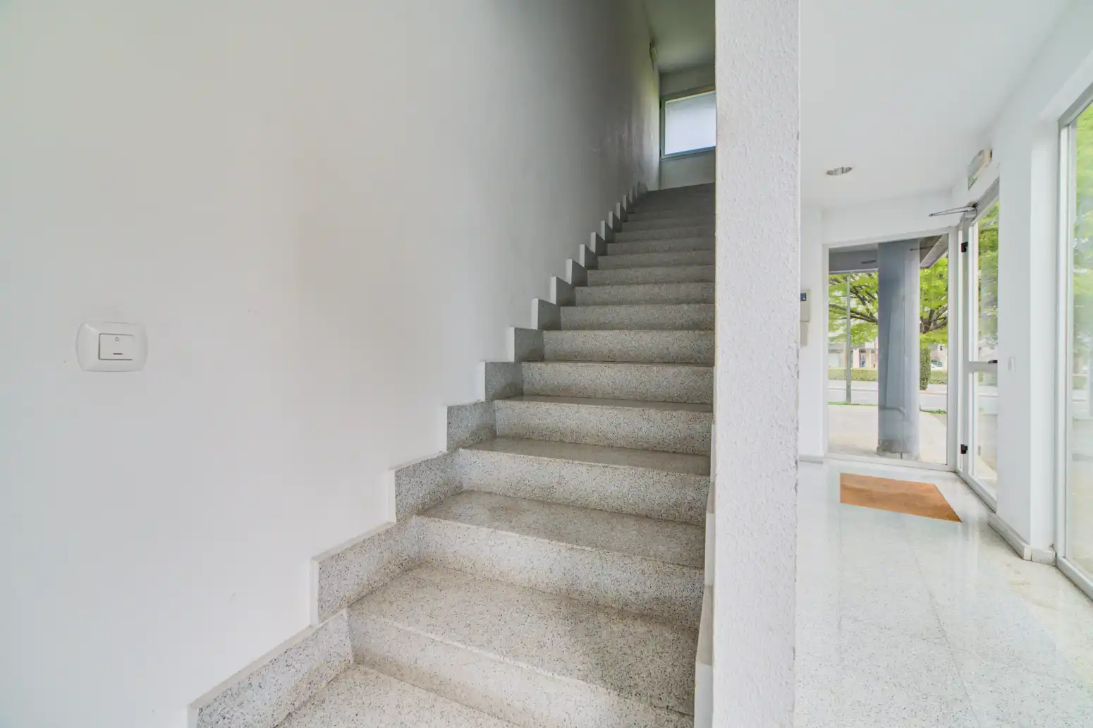 Piso de alquiler en  Pamplona / Iruña con Calefacción, Parquet y Trastero