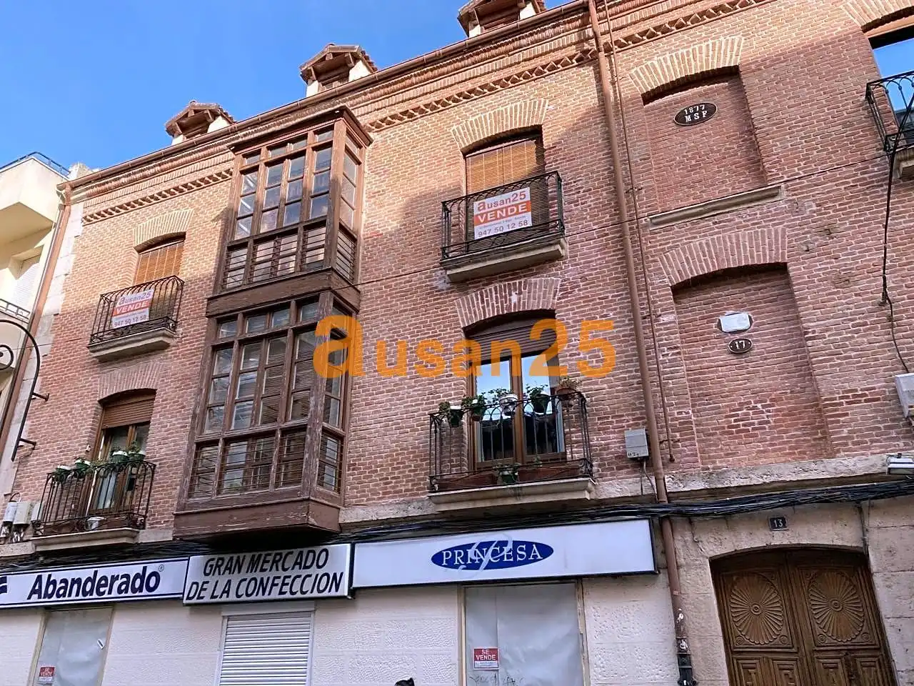 Vista exterior de Pis en venda en Aranda de Duero amb Traster