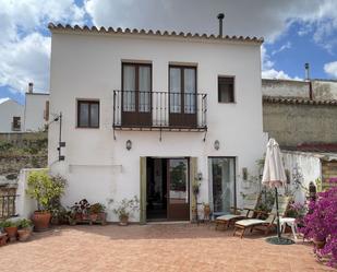 Exterior view of Single-family semi-detached for sale in Ronda