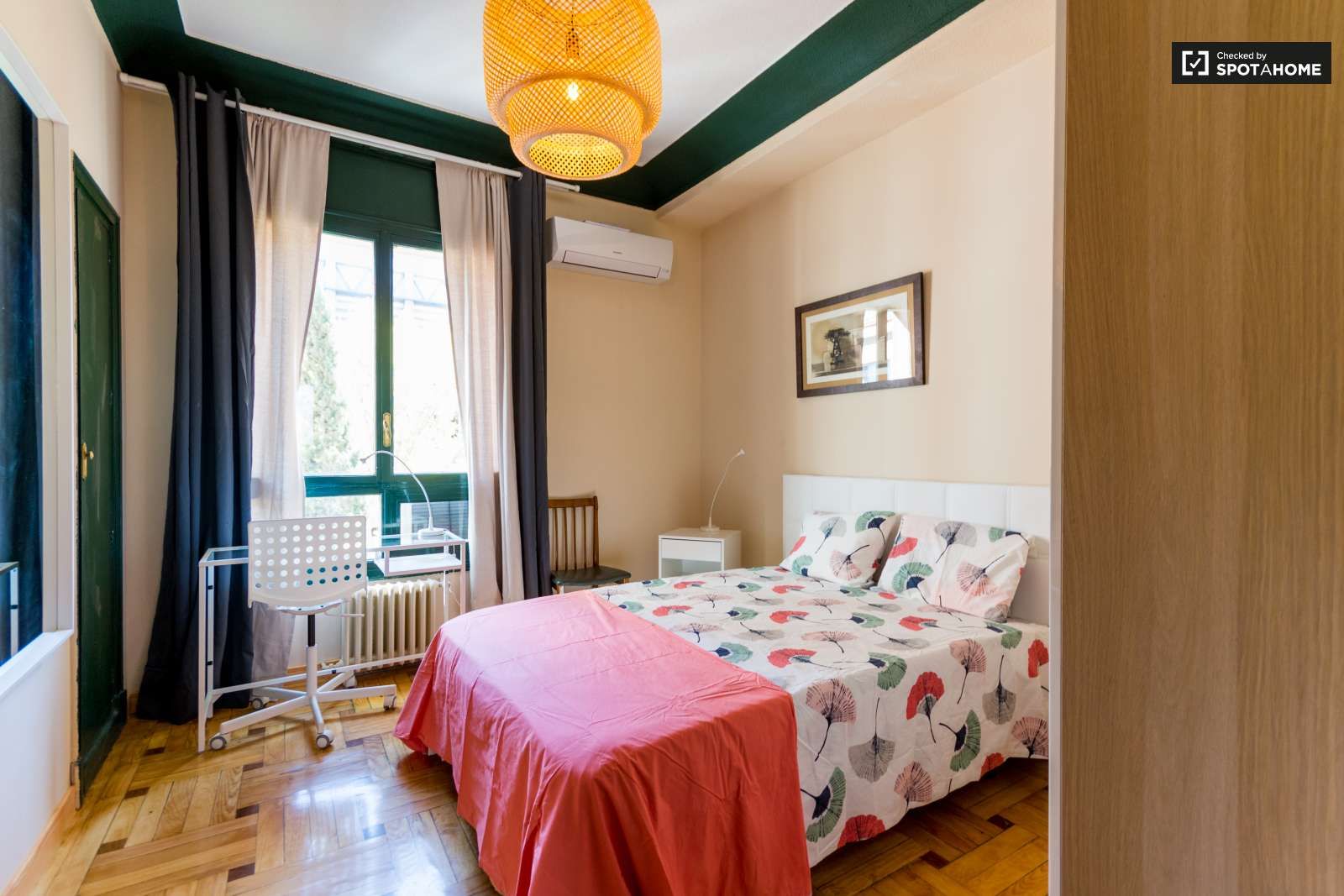 Flat to share in Hispanoamérica - Bernabéu