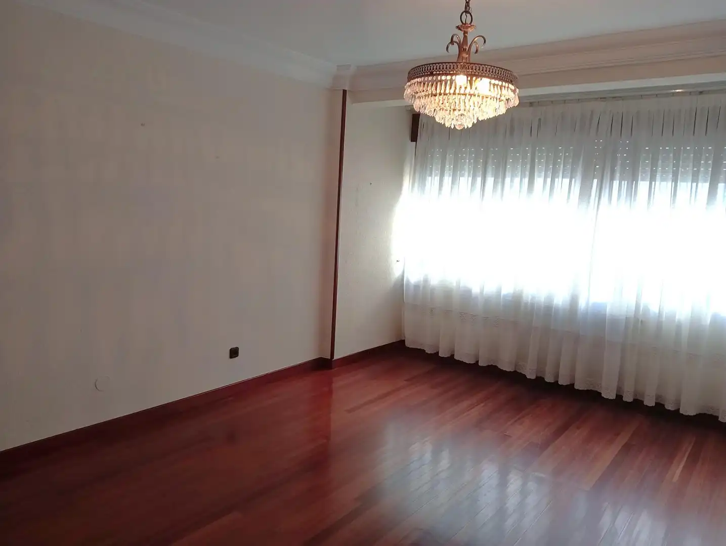 Habitación de Piso en venta en Torrelavega  con Calefacción y Parquet