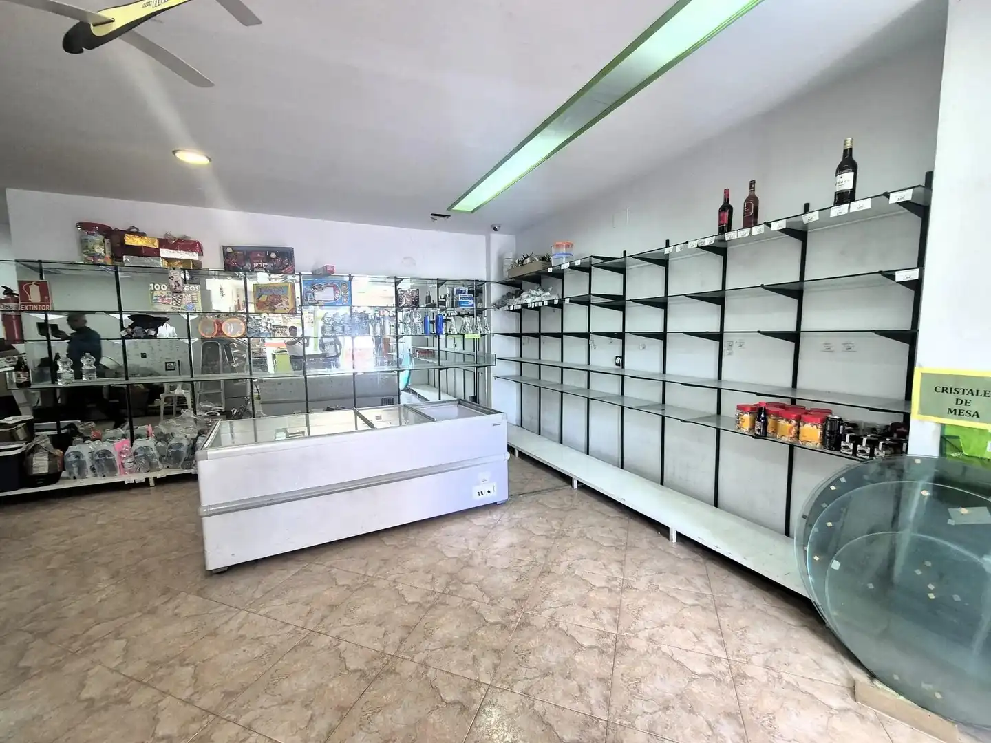 Local comercial de lloguer a Loja, imagen 4