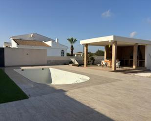 Swimming pool of House or chalet for sale in Torrevieja  with Air Conditioner, Heating and Terrace