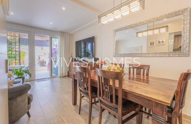 Dúplex en Venta en Calle de Montserrat en Centre
